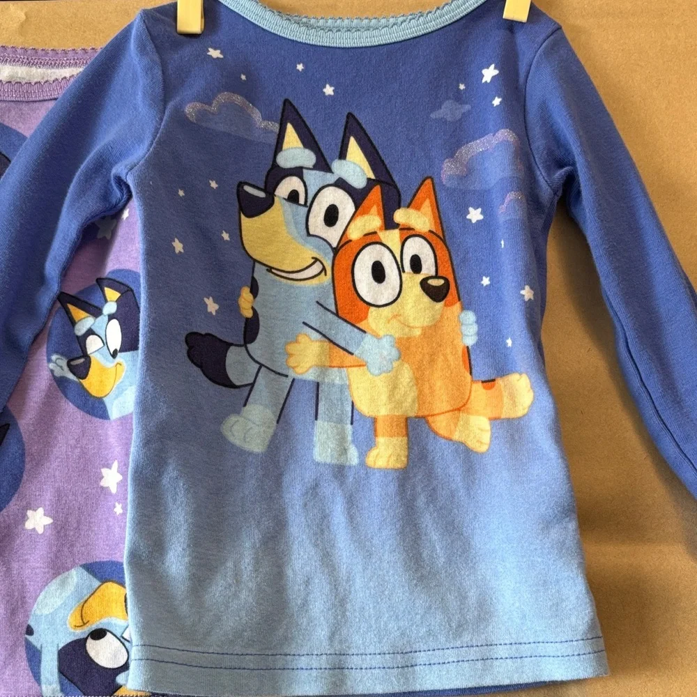 Kids Bluey Pajamas 4 piece Set, Blue and Purple, 2T - like new
